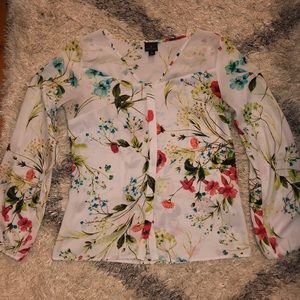 Floral blouse size small